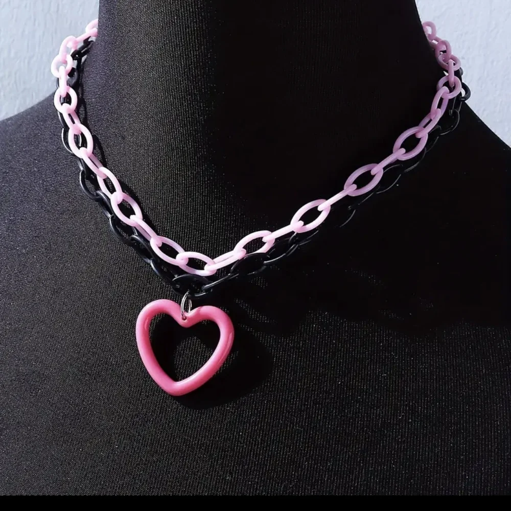 Playful‎ Pink and Black Heart Necklace with Glossy Finish - Picture 2 of 5